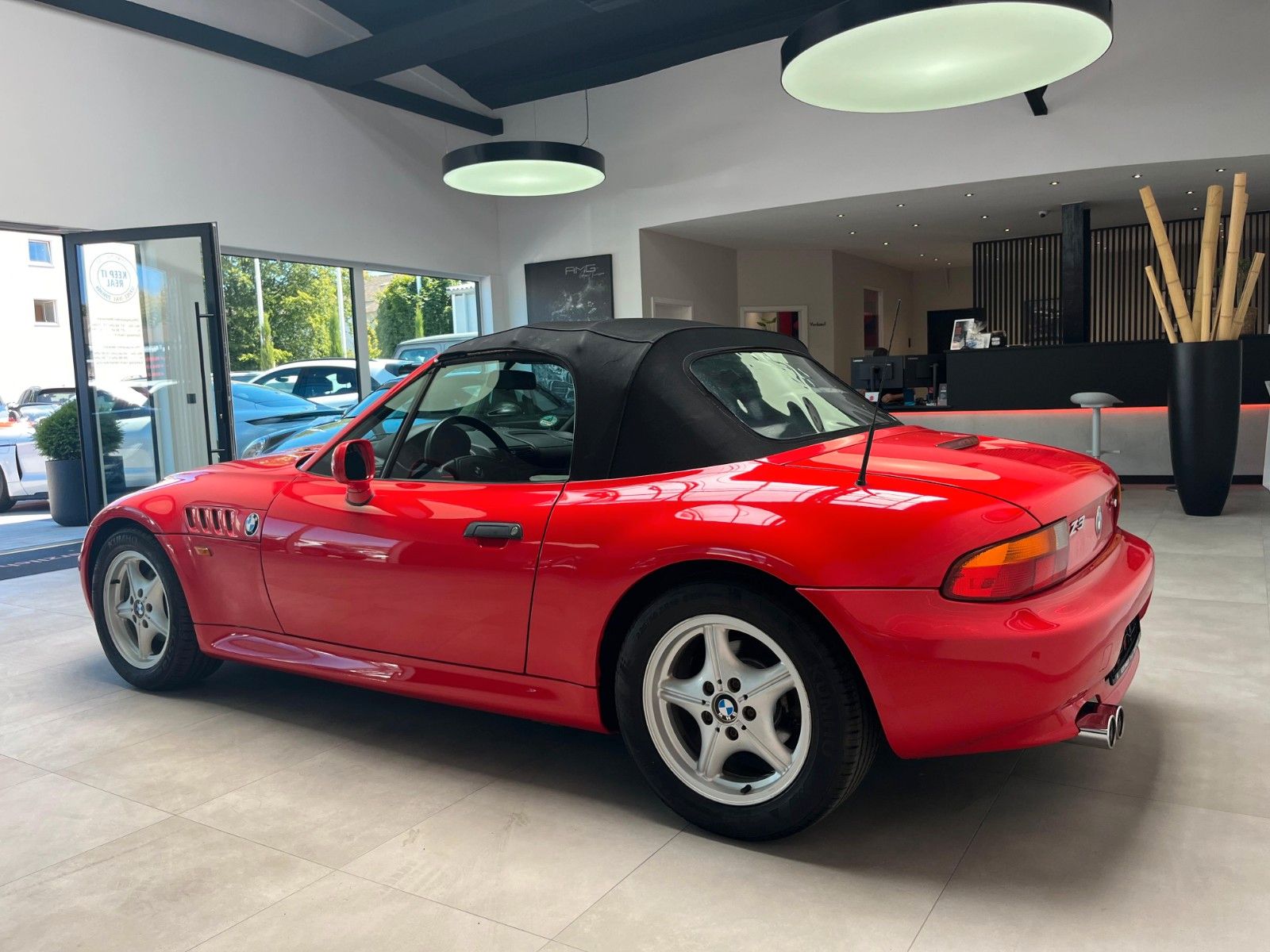 Fahrzeugabbildung BMW Z3 1.9 Roadster*Hardtop*M-Fahrwerk*Sportauspuff*