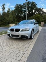 BMW 330d xDrive Touring Edition Exclusive Editio...