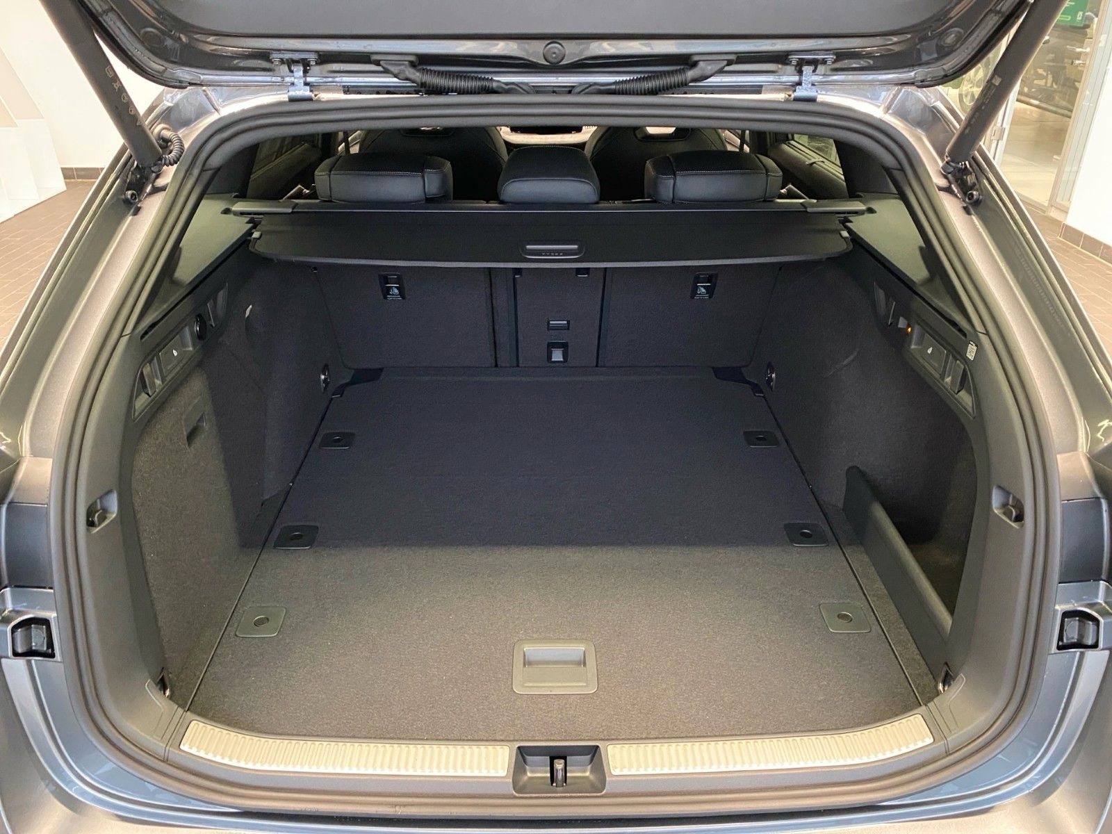 Skoda Superb - Bild 8