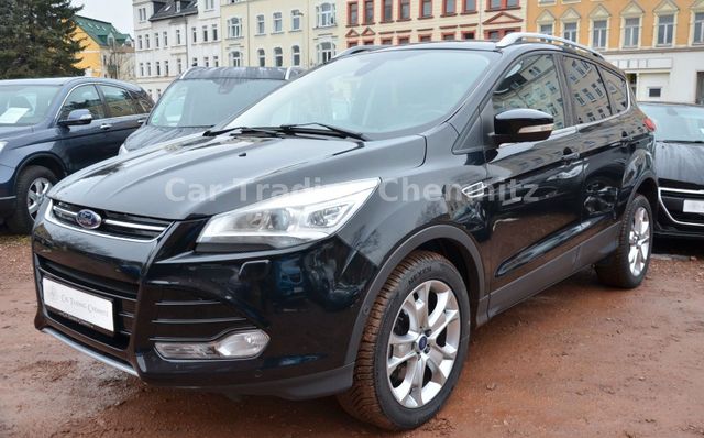 Ford Kuga Titanium 2.0 TDCi 4x4 Automatik Leder Xenon