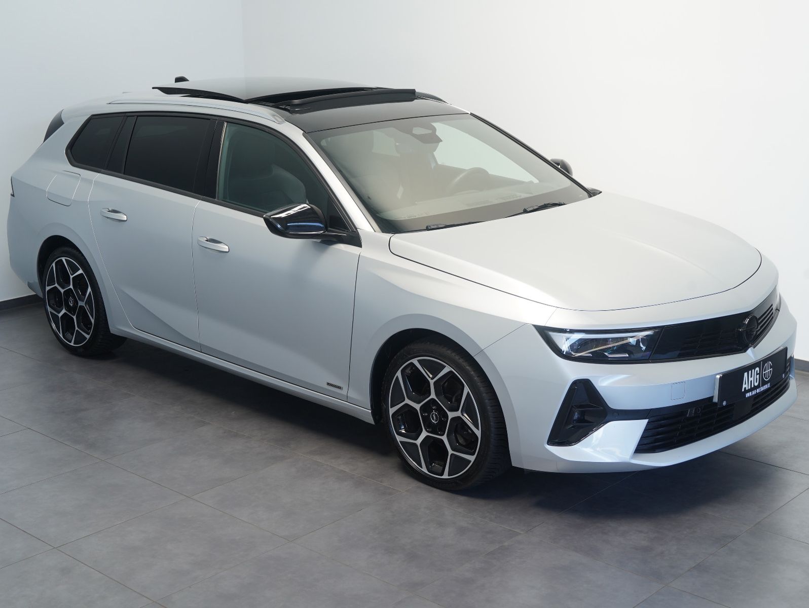 Fahrzeugabbildung Opel Astra L 1.5 D Sports Tourer GS Line PANO