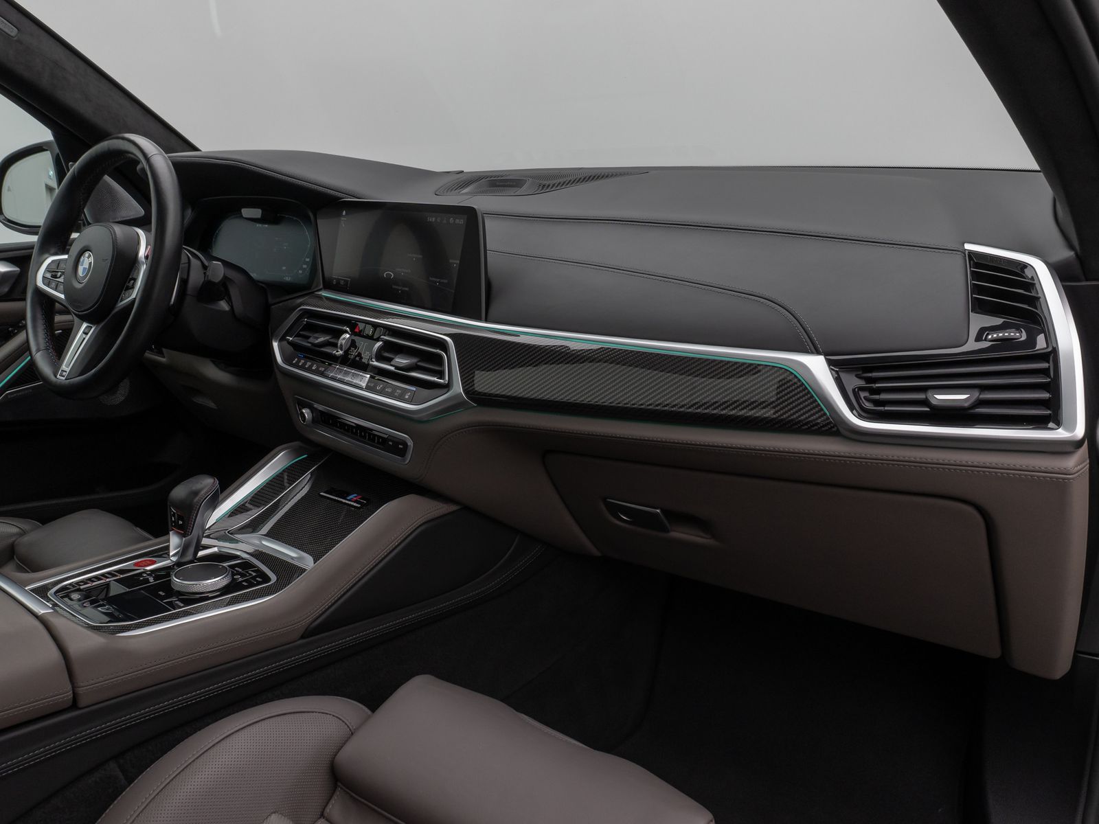 Fahrzeugabbildung BMW X5 M Competition Panorama 360°B&W IndividualVoll