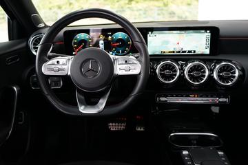صورة 10 لـ 2023 Mercedes-BENZ A 220