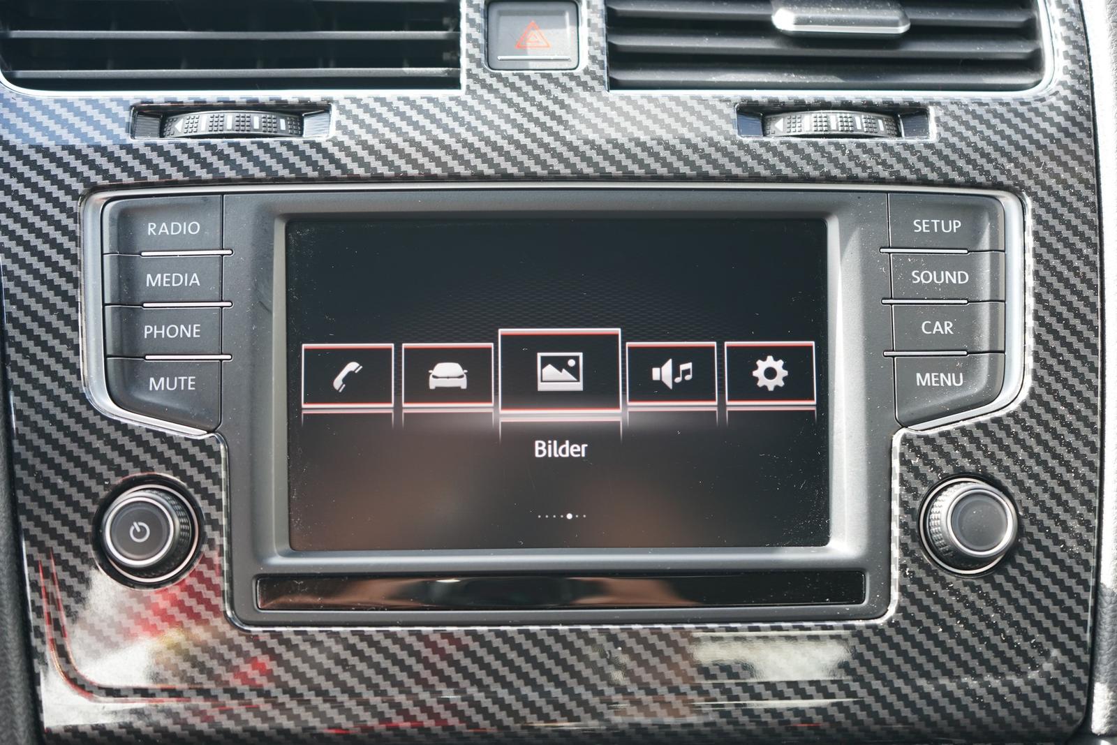 Volkswagen Golf VII 2.0 GTI Sitzheizung Klimaaut. PDC AHK