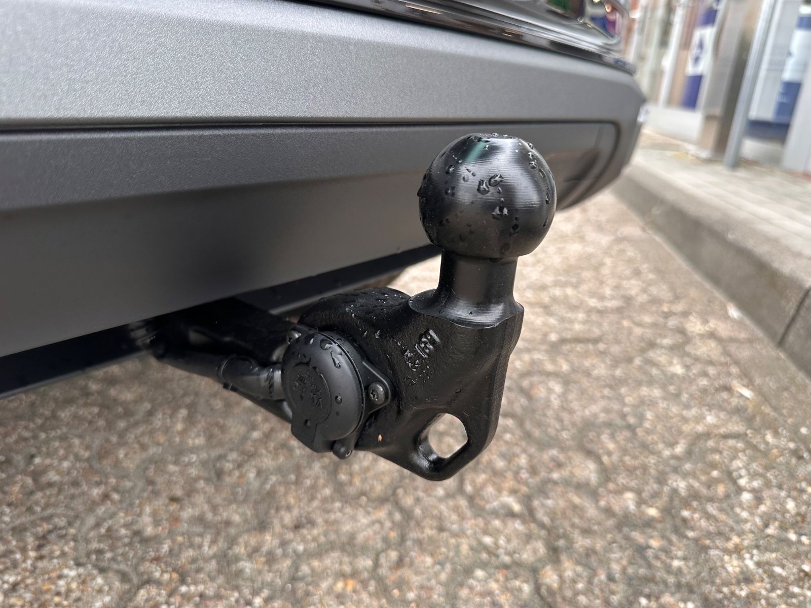 Fahrzeugabbildung SEAT Ateca FR 1.5 TSI DSG AHK/ACC/NAVI/LED/eHeck/SHZ