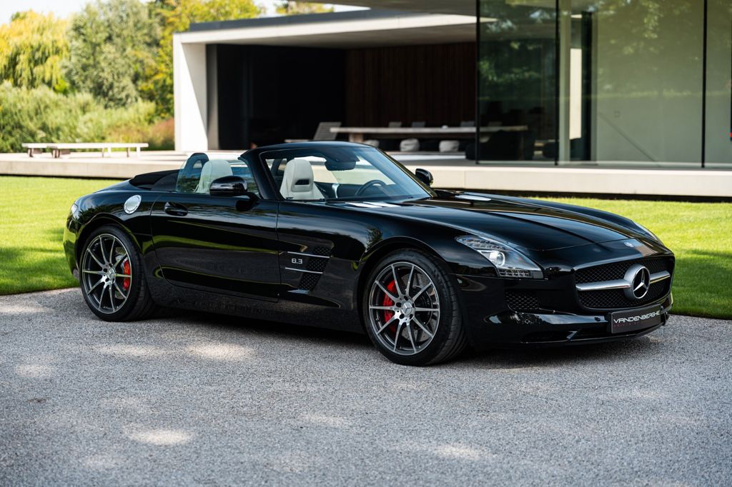 Mercedes-Benz SLS AMG