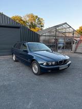 BMW e39 528i Kombi Voll Ausstattung - BMW 528: E39 528i