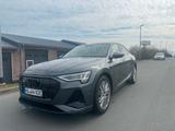 Audi e-tron 50 quattro Sportback S line  NP 95T€