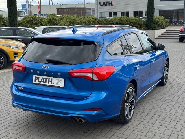Ford Focus  Turnier ST-Line