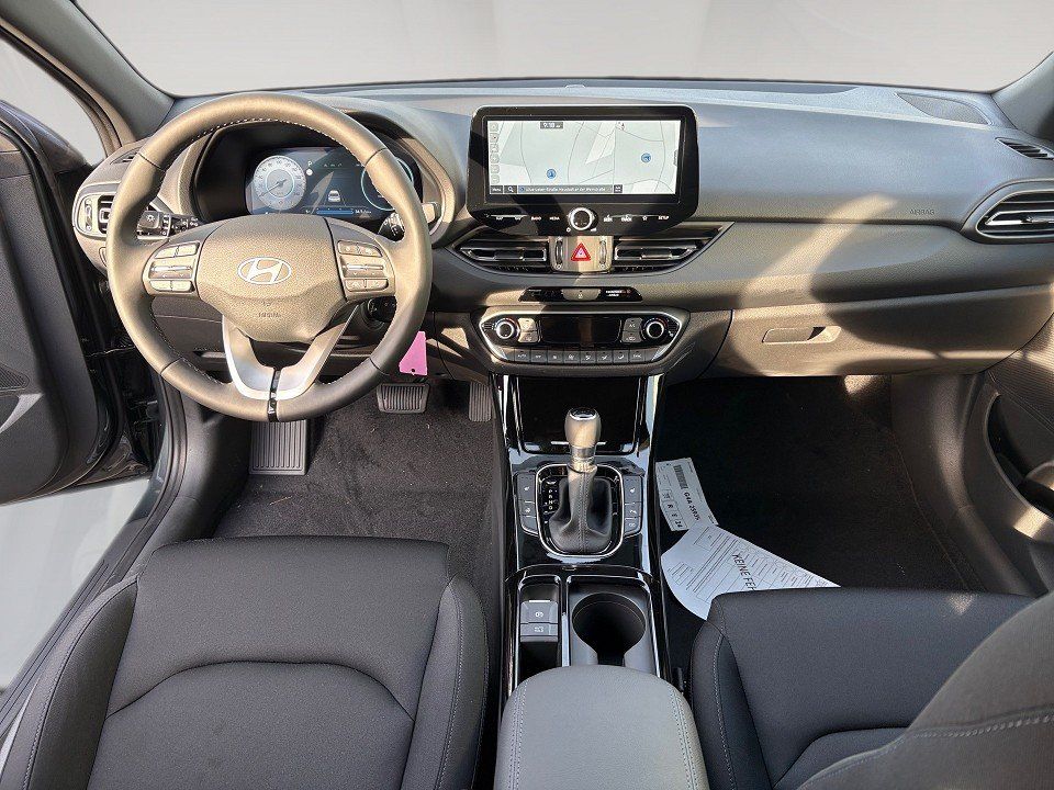 Fahrzeugabbildung Hyundai i30 1.0T 100PS DCT Advantage