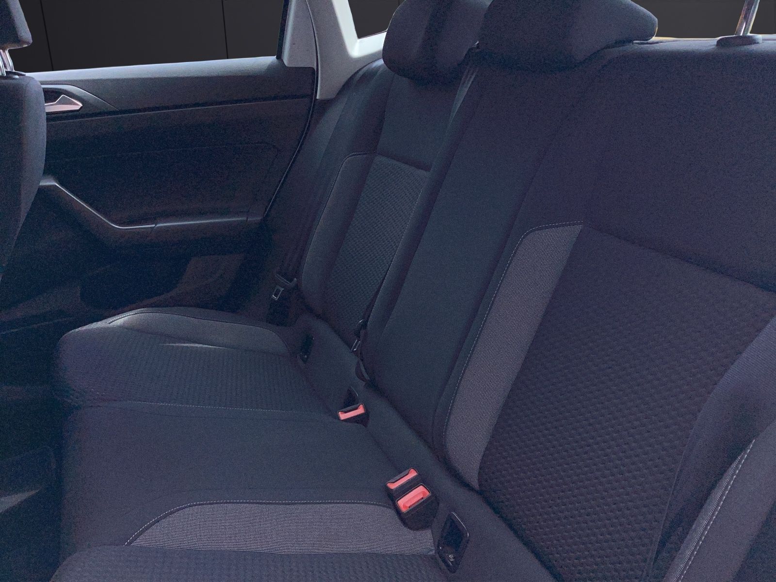 Fahrzeugabbildung Volkswagen Polo TSI Life DSG LED Klima AID DAB PDC
