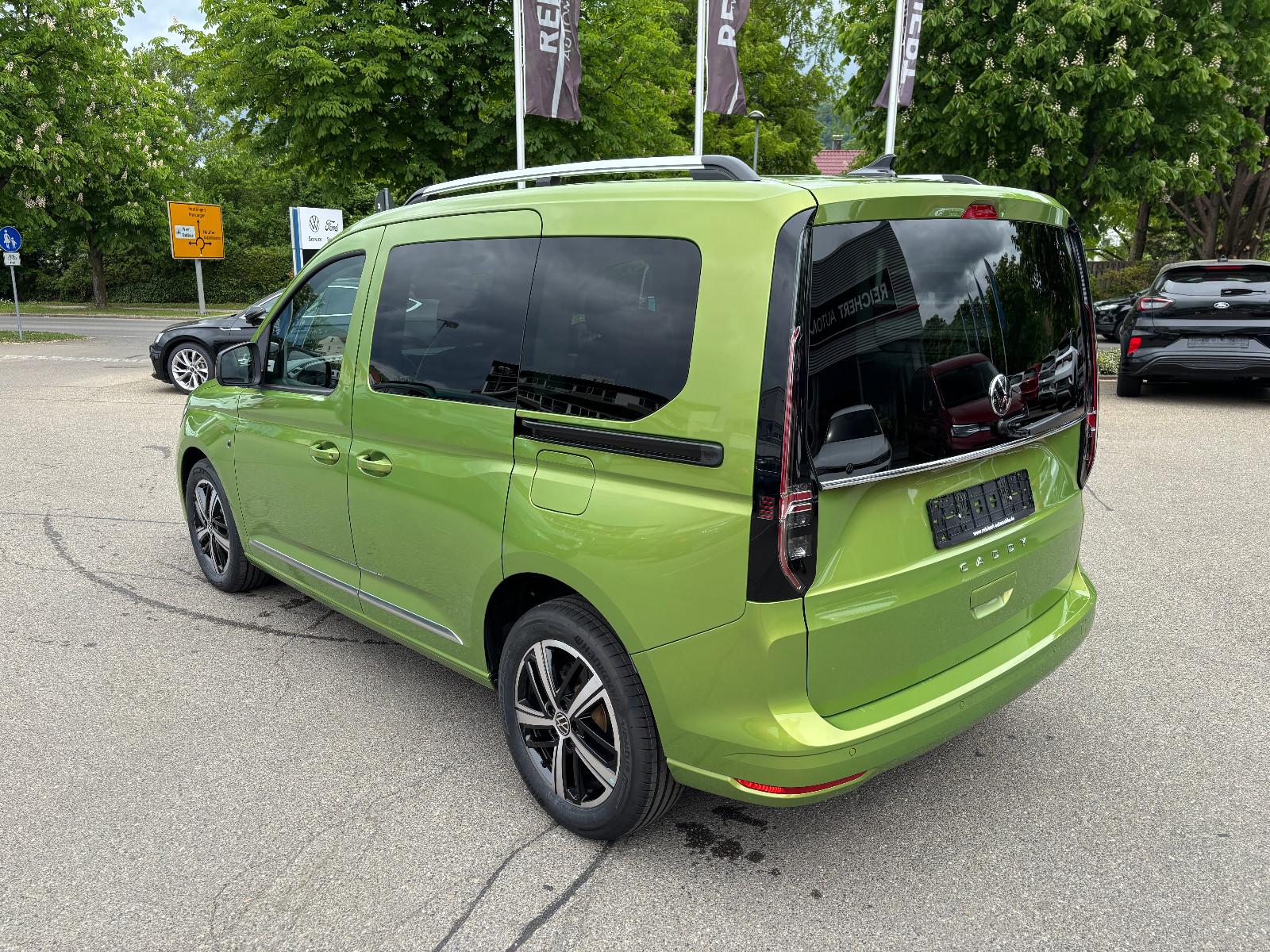 Volkswagen Caddy Style 116PS DSG #Ahk #Navi #Alcantara #Led