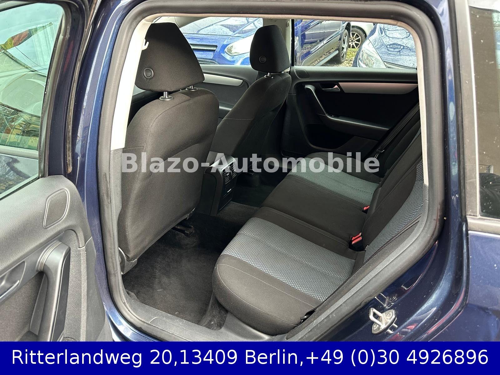 Volkswagen Passat 2012 — photo 9