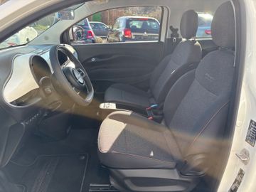 Fahrzeugabbildung Fiat 500 e Icon Navi SHZ DAB Temp. Klimaaut. uvm.