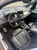 BMW 220 Gran Tourer xDrive *M Sportpaket-7 Sitze-HUD - mit Diesel-Antrieb Autos in Minden: Kleinbus