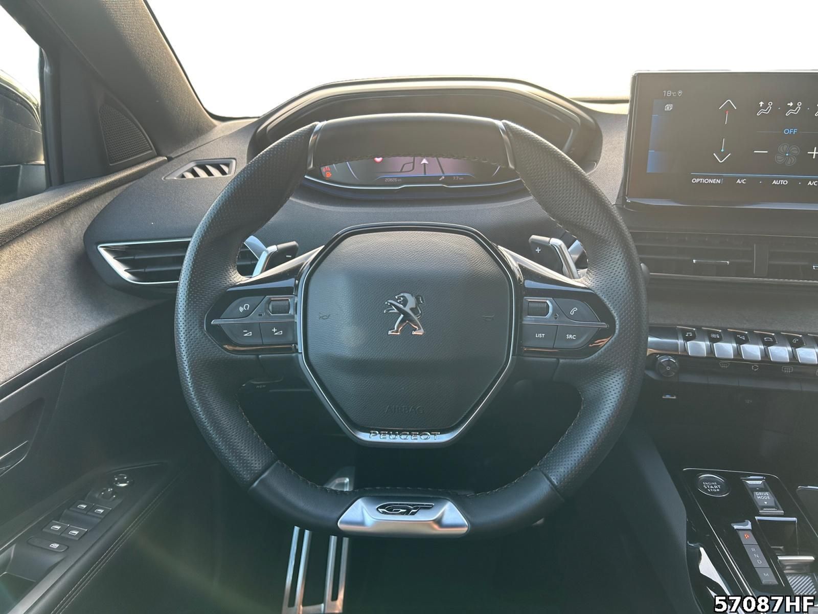 Fahrzeugabbildung Peugeot 3008 GT +180KAMERA+CARPLAY+LED+LANEASSIST+