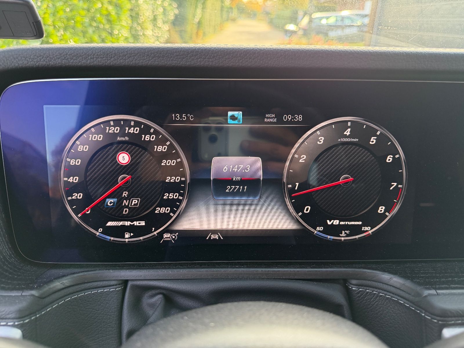 Fahrzeugabbildung Mercedes-Benz G 63 AMG MEMO*BURMESTER*SDACH*ACC*LED*SBELÜFTUNG