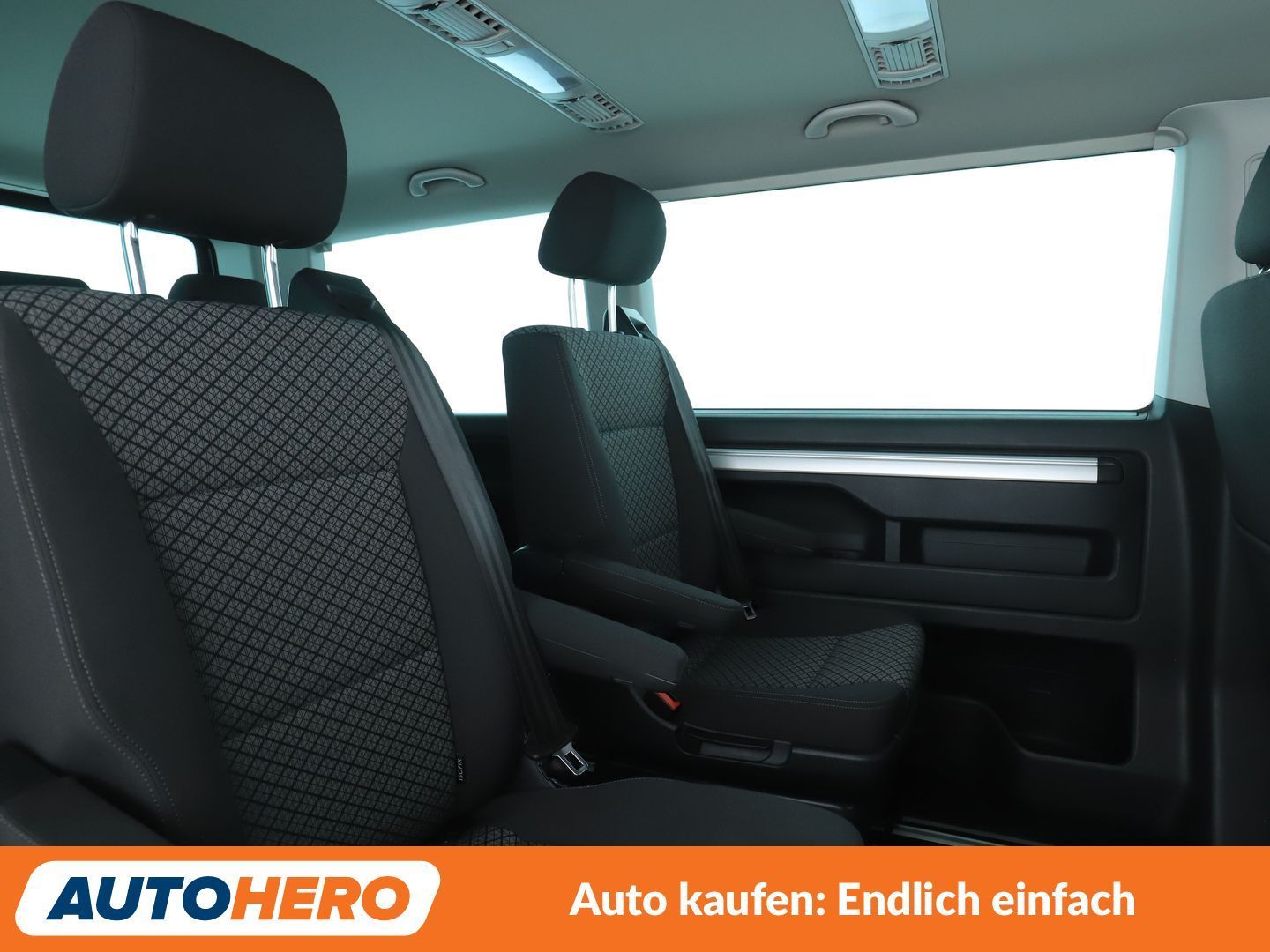 Volkswagen T6 Multivan 2.0 TDI Trendline FWD Aut. NAVI LED foto 14