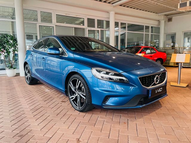 Volvo V40 D4 R-Design Navi Klima Siheiz LED PDC Cam