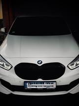 BMW 135 - BMW 1er Reihe mit Benzin-Antrieb: Sportwagen, Automatik