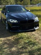 BMW 550i xDrive  gute Ausstattung (Sommerfahrzeug) - BMW 5er Reihe von privat