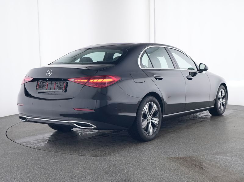 Fahrzeugabbildung Mercedes-Benz C 180 9G Avantgarde Memory+Distr+ 360°+Keyless+L