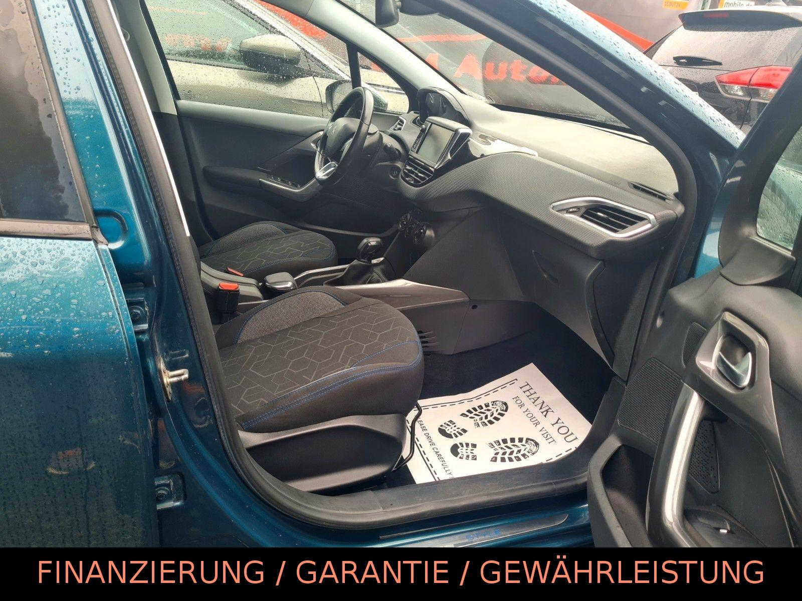 Peugeot 2008  LED/ City-Paket/ Navi/ PDC/ Euro 6