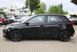 Hyundai i20 1.0 T-GDI Advantage + DCT Kamera Sitzheizung - Hyundai i20: Schwarz