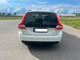 Volvo V70 D4 Linje Svart Standheiz.+AHK+ACC+Licht - gebrauchte Volvo V70 aus dem Jahr 2016