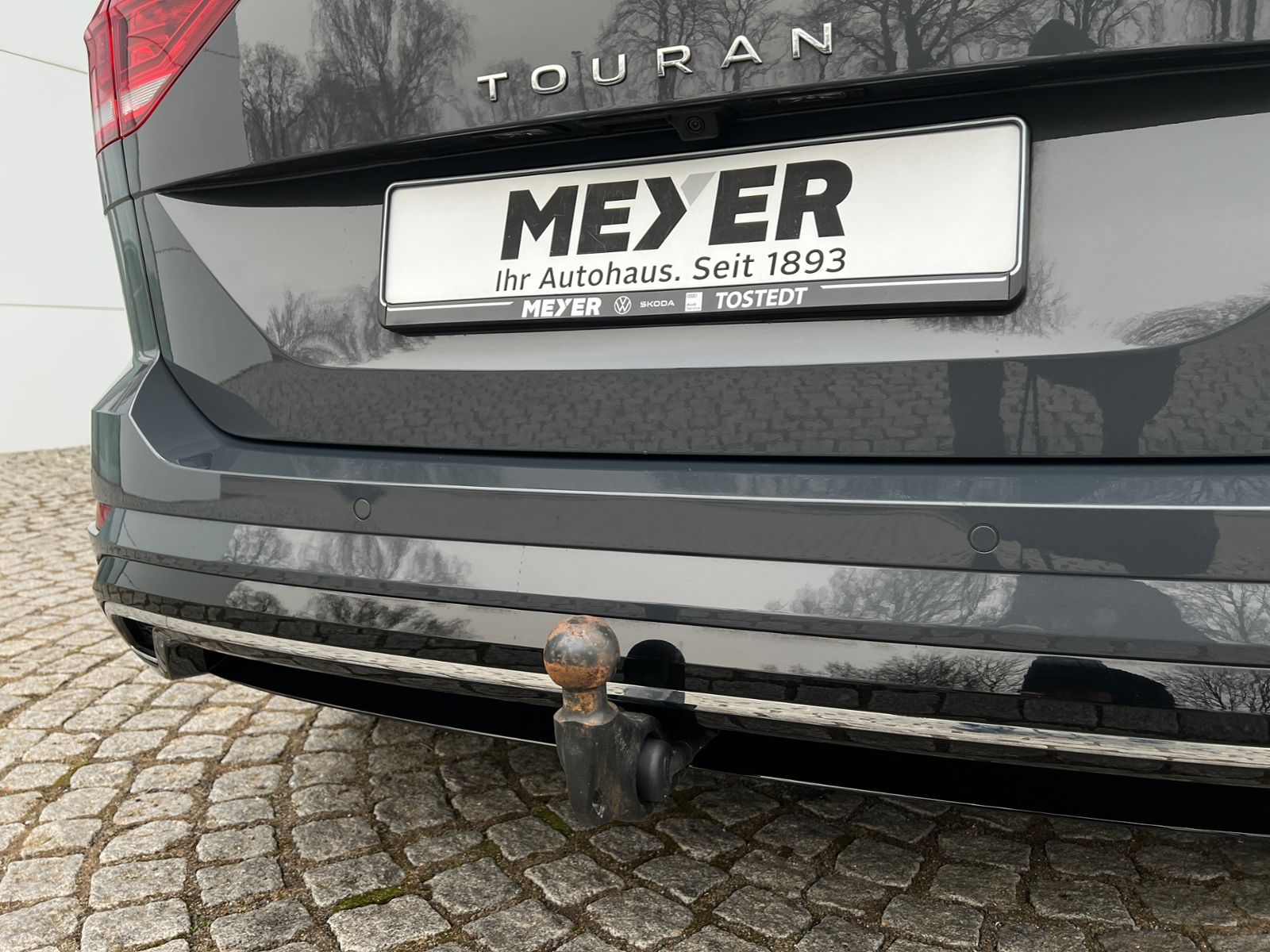 Fahrzeugabbildung Volkswagen Touran Highline 1.5 TSI *R-Line, AHK, Pano, Stan