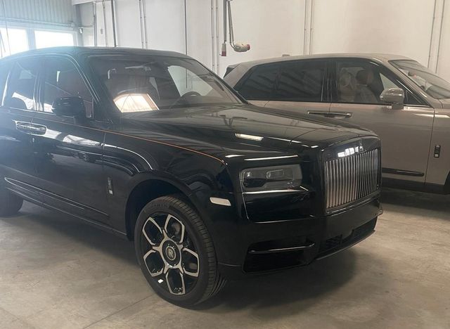 Rolls-Royce Cullinan Black Badge 4 Seats MY24  470.000 E Net