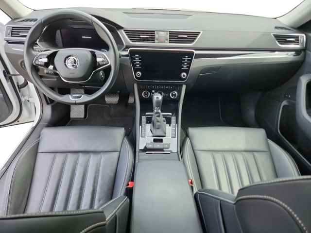 Skoda Superb - Bild 10