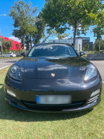 Porsche Panamera Diesel /// Top Zustand !