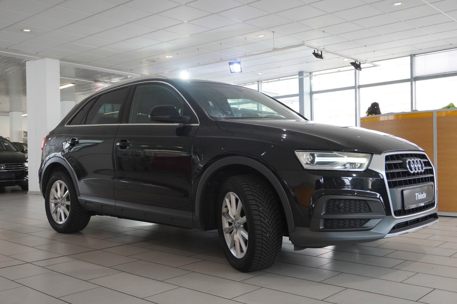 Fahrzeugabbildung Audi Q3 1.4 TFSI DESIGN S-TRONIC NAVI/SHZ/PDC/AHK