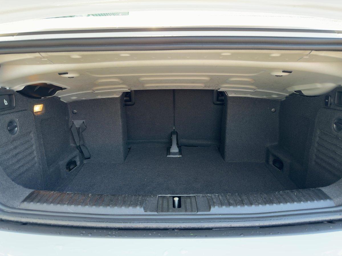 Volkswagen Golf Cabriolet 1.2 TSI nur für Gewerbe. PDC+SHZ