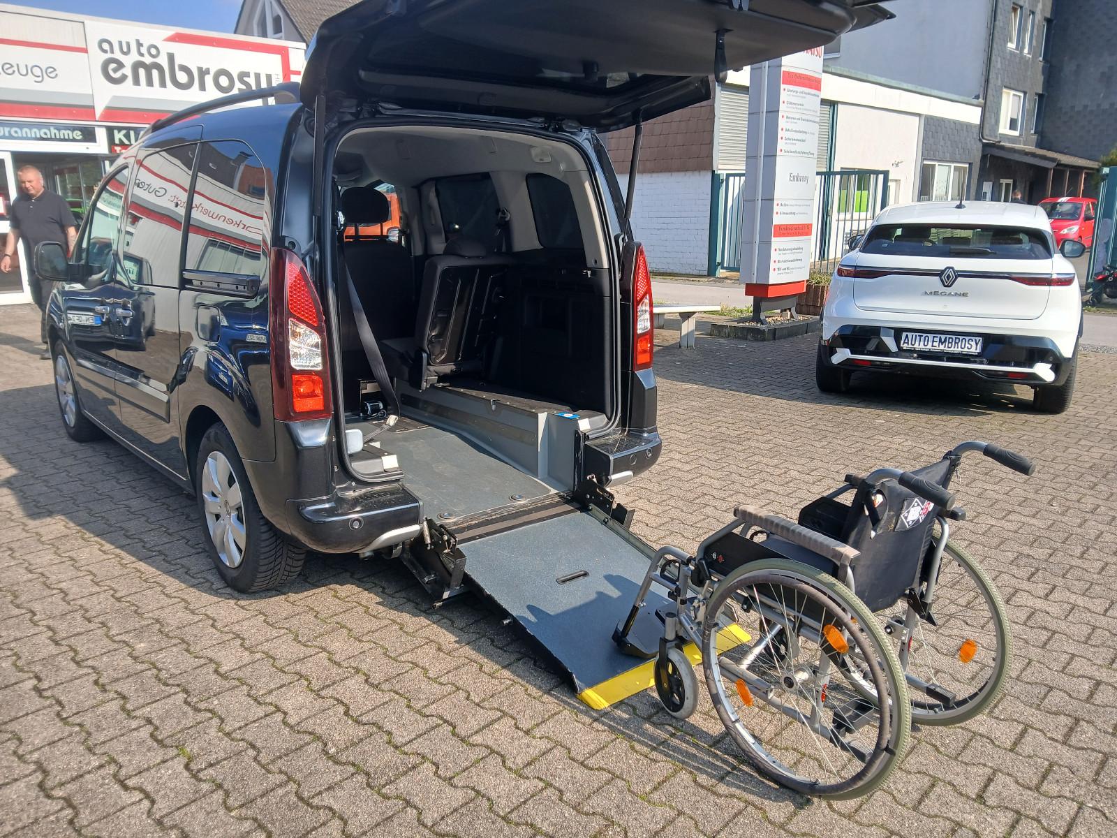 Citroën Berlingo Rollstuhlauto behindertengerecht Rampe