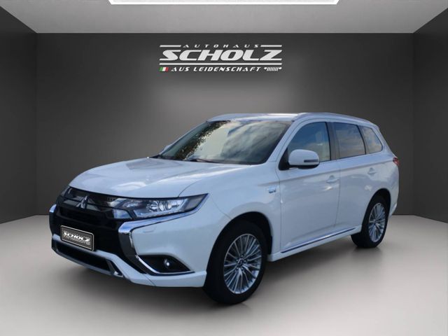 Mitsubishi Outlander Diamant 2.4 4WD PHEV *Standheizung*SHZ