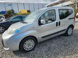 Fiat Qubo Dynamic 1,2 JTD/KLIMAANLAGE/ 5 SITZE - silberne Fiat Qubo