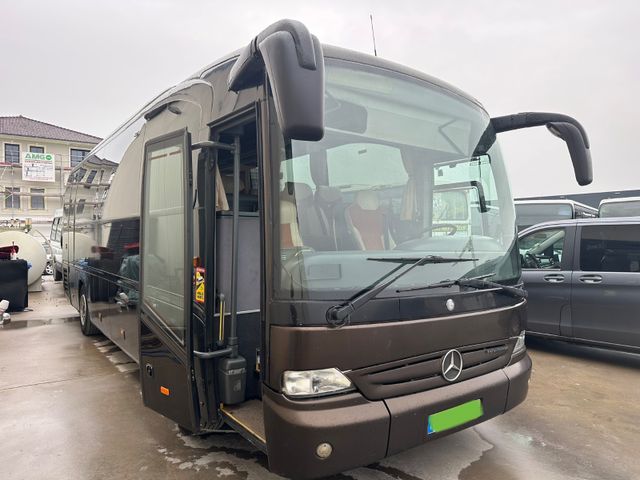 Mercedes-Benz Tourino  VIP 26 Sitze