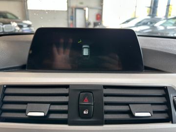 BMW 318d *M Shadow LINE*TEMPO*NAV*PDC*AHK*LED*