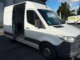 Mercedes-Benz Mercedes Sprinter - Mercedes-Benz Sprinter: Van, Merc