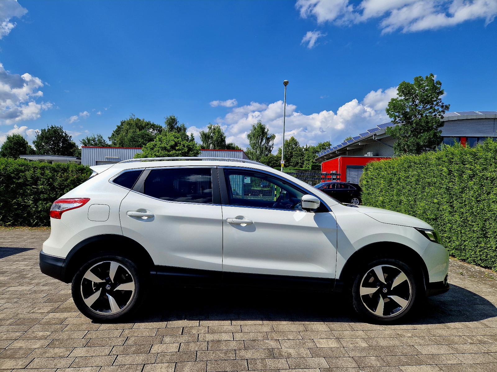 Nissan Qashqai N-Connecta (Automatik, Navi, Kamera)