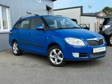 Skoda Fabia Combi 1.6 Style Edition 2.Hd SHZ Klimaauto - Skoda Fabia mit Benzin-Antrieb: Kombi, 1.6