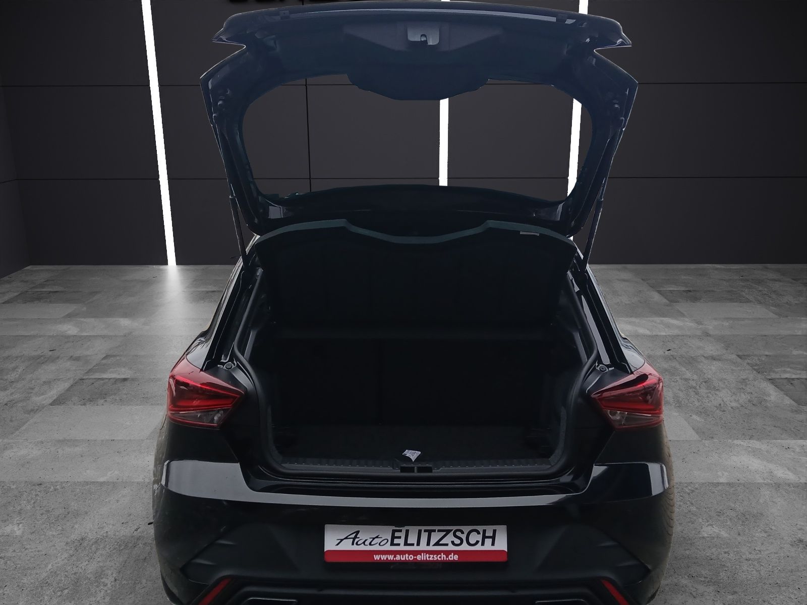 Fahrzeugabbildung SEAT Ibiza FR 1.0 TSI Voll-LED Navi ACC Kessy SH