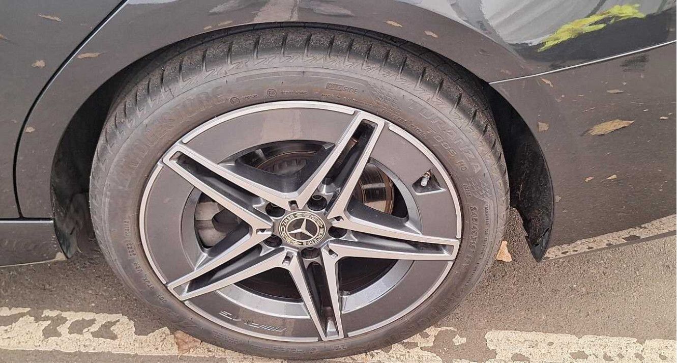 Fahrzeugabbildung Mercedes-Benz C 220d AT9 AMG Line LED/NAVI/VIRTU/SHZ/RFK/AHK