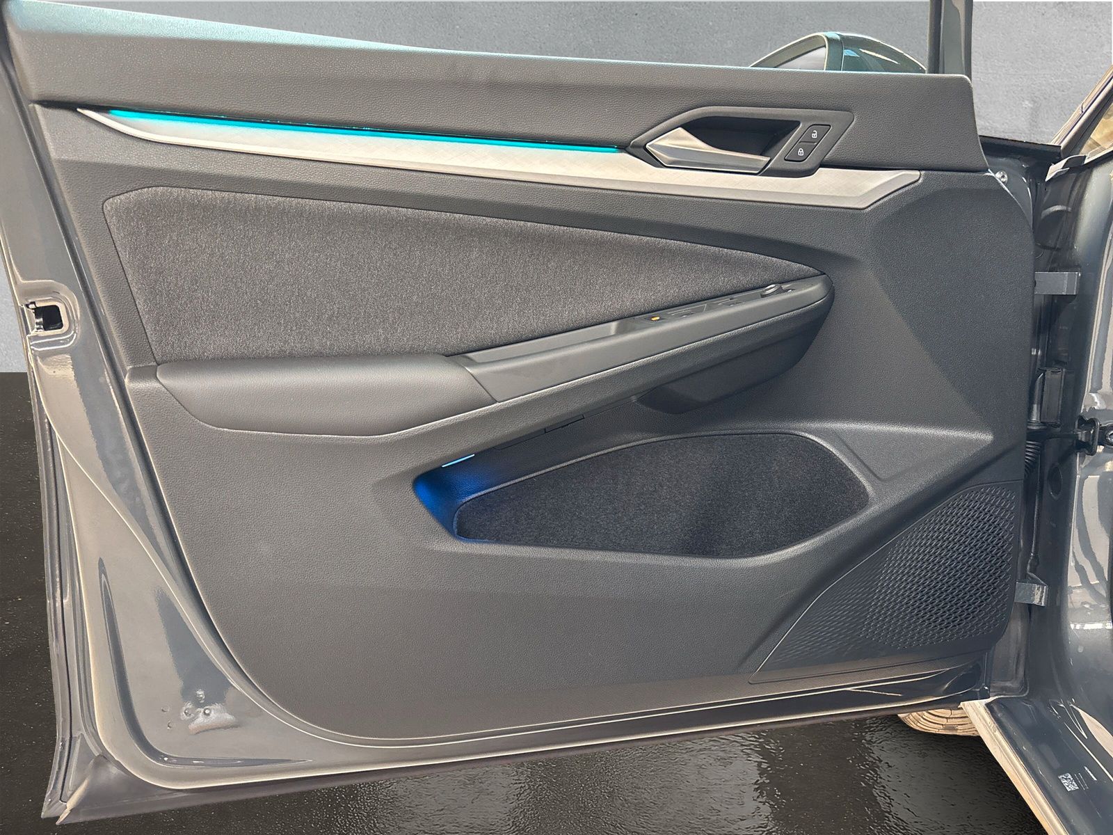 Fahrzeugabbildung Volkswagen Golf Variant 2.0 TDI Life Kamera HuD SHZ
