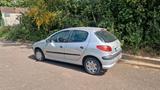 Peugeot 206  TÜV  bis 09.2026 - Peugeot 206 Gebrauchtwagen in Saarbrücken