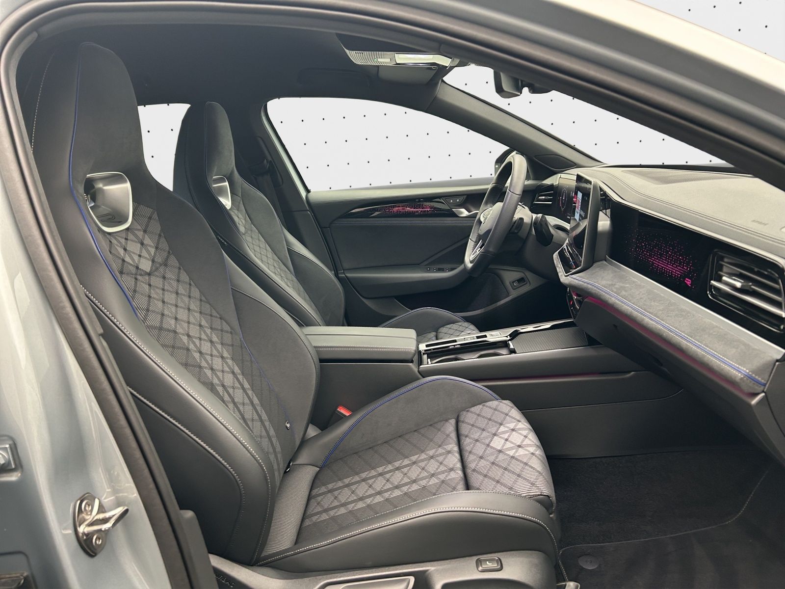 Volkswagen Passat - Bild 4