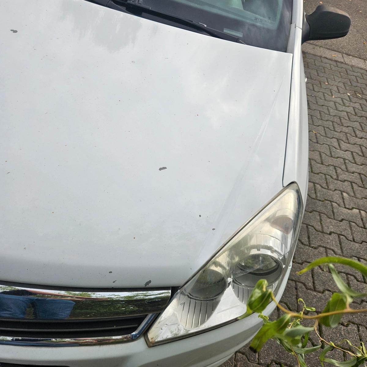 Opel Astra 2009 — photo 8