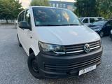 Volkswagen T6 Kombi 2.0 Lang 9-SITZE *KLIMA*PDC*AHK*1-HD* - VW T6 Kombi Gebrauchtwagen in Stuttgart